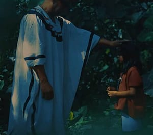 Chaman con niña en catemaco